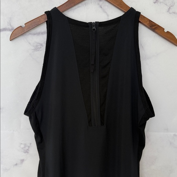 SMARTWOOL Elegant Black Sleeveless Athletic Dress Size Medium - Picture 11 of 13